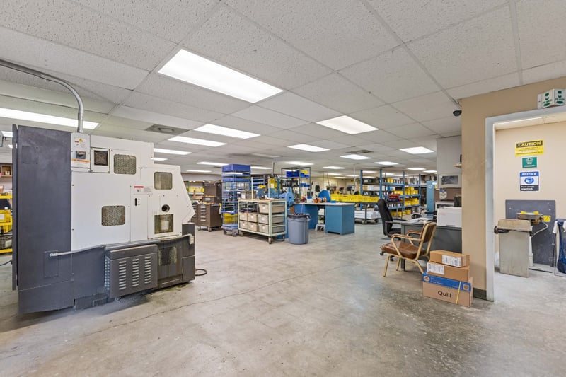 1094 N Main St, Ashland City, TN 37015