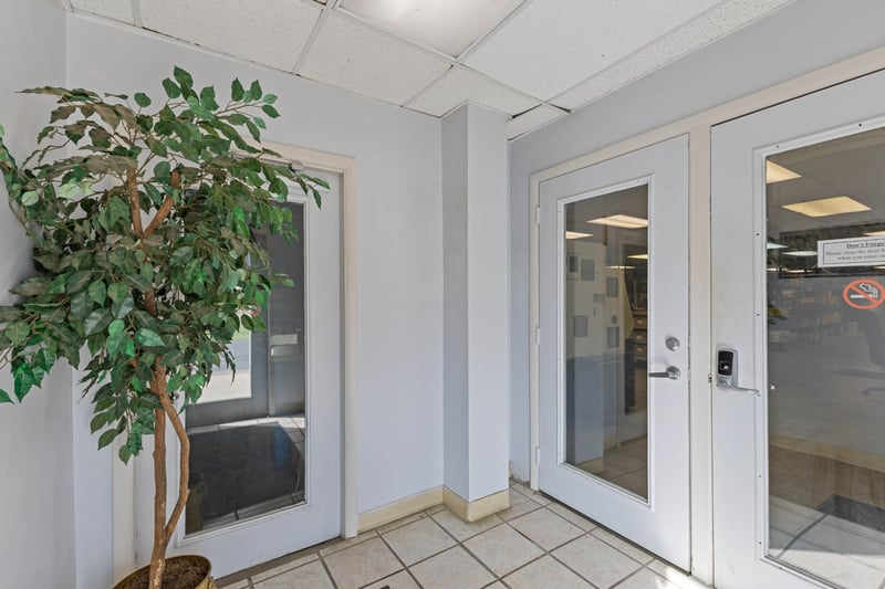 1094 N Main St, Ashland City, TN 37015