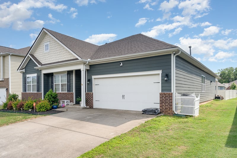 6531 Tulip Tree Dr, Murfreesboro, TN 37128
