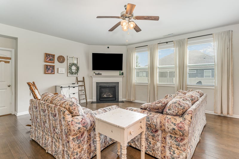 6531 Tulip Tree Dr, Murfreesboro, TN 37128