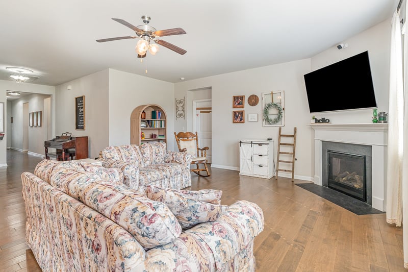 6531 Tulip Tree Dr, Murfreesboro, TN 37128