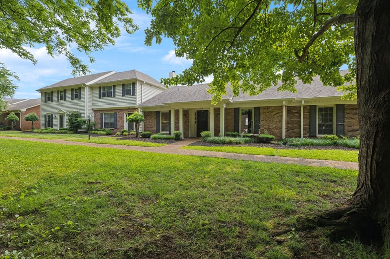 1136 E Northfield Blvd, Murfreesboro, TN 37130