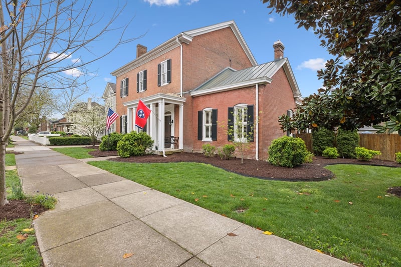 224 3rd Ave, Franklin, TN 37064