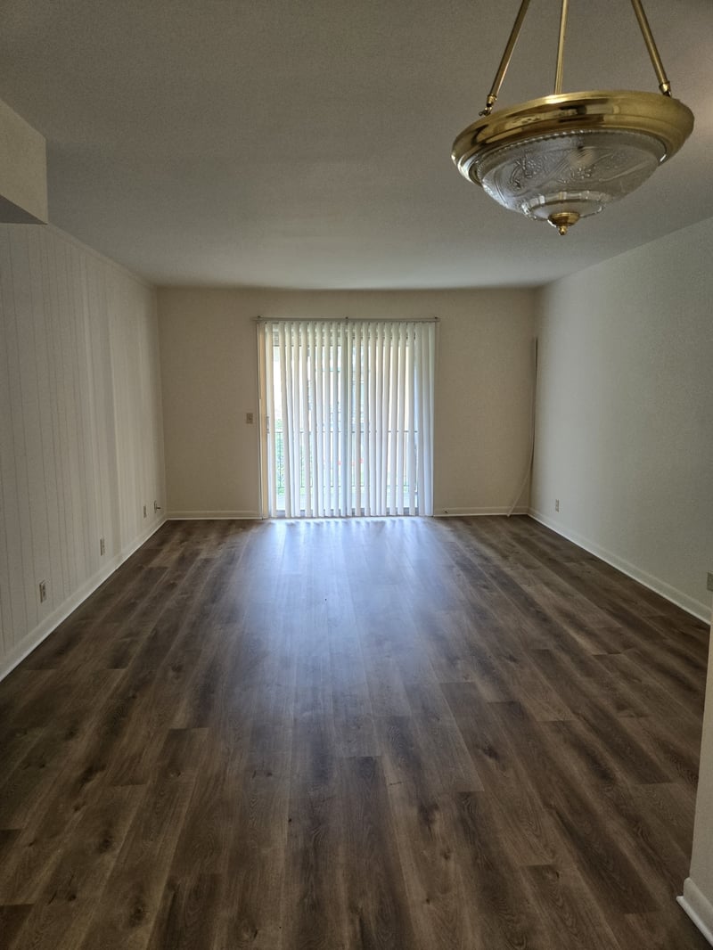 555 N Dupont Ave #A17, Madison, TN 37115