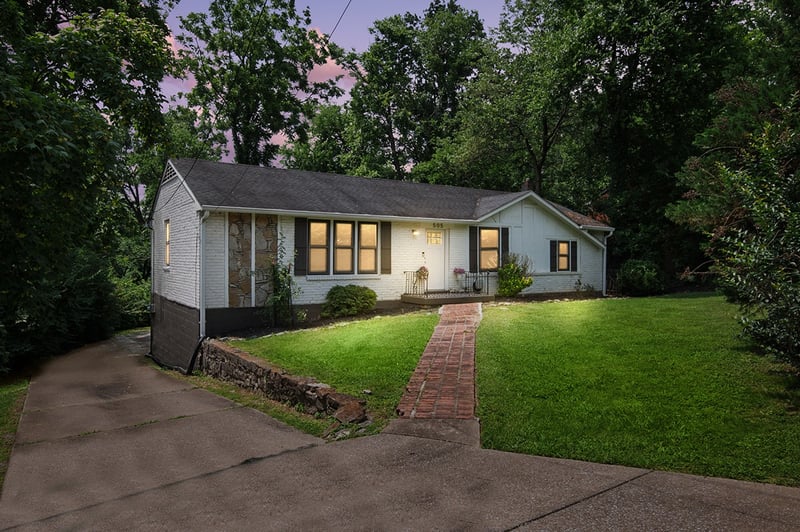 505 Harding Pl, Nashville, TN 37211