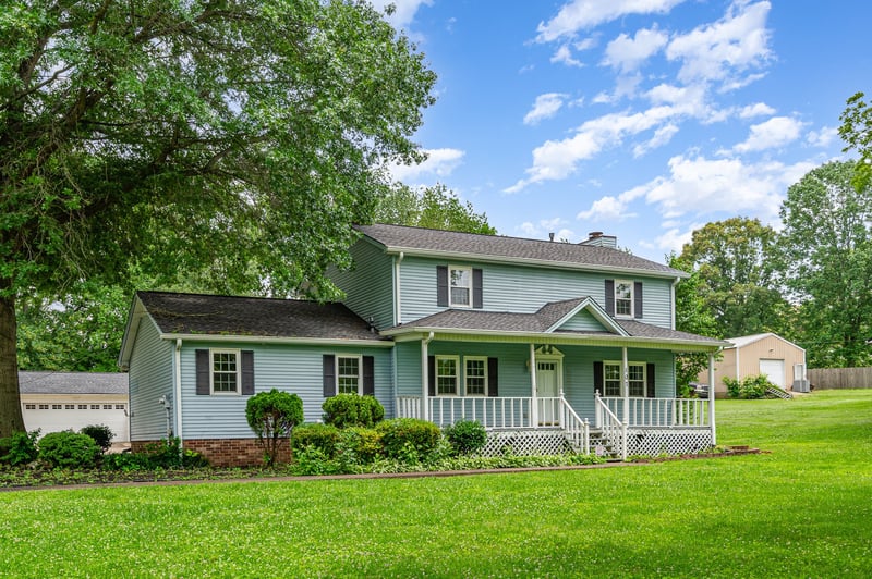 107 Ben Albert Rd, Cottontown, TN 37048