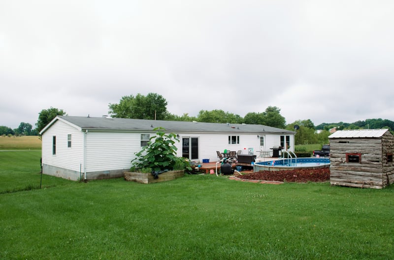 417 Buttermilk Hollow Rd, Bethpage, TN 37022