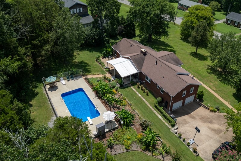 237 Craigmeade Dr, Nashville, TN 37214