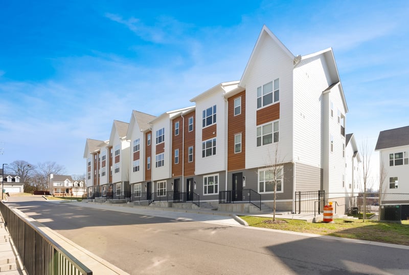 621 Live Life Ln, Nashville, TN 37207