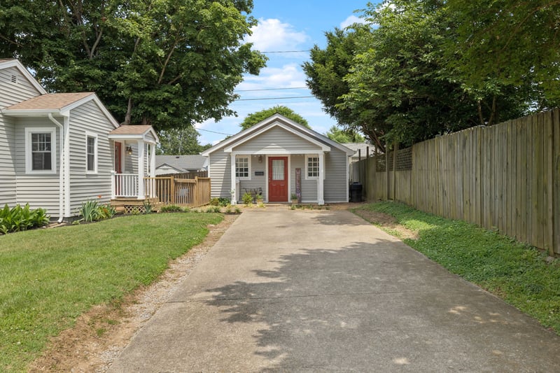 405 Lawrence St, Old Hickory, TN 37138