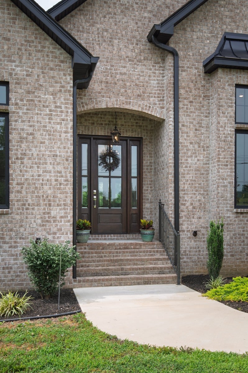 104 Branham Mill Rd, Gallatin, TN 37066