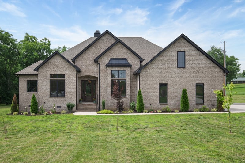 104 Branham Mill Rd, Gallatin, TN 37066