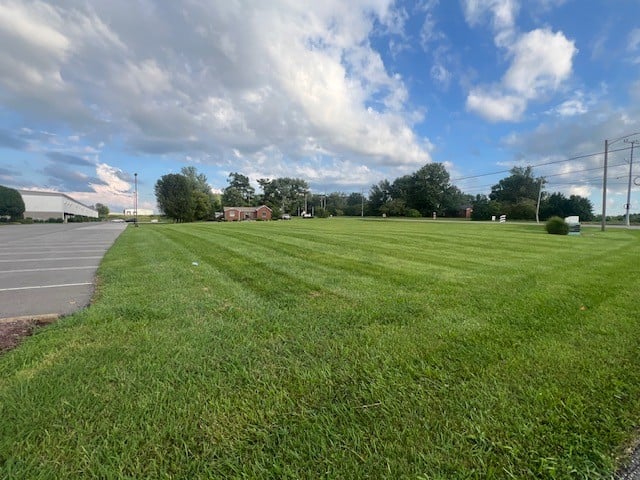 709 N Broadway, Portland, TN 37148