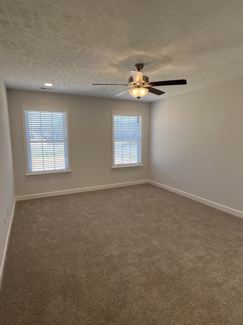 3357 Curie Cir, Christiana, TN 37037