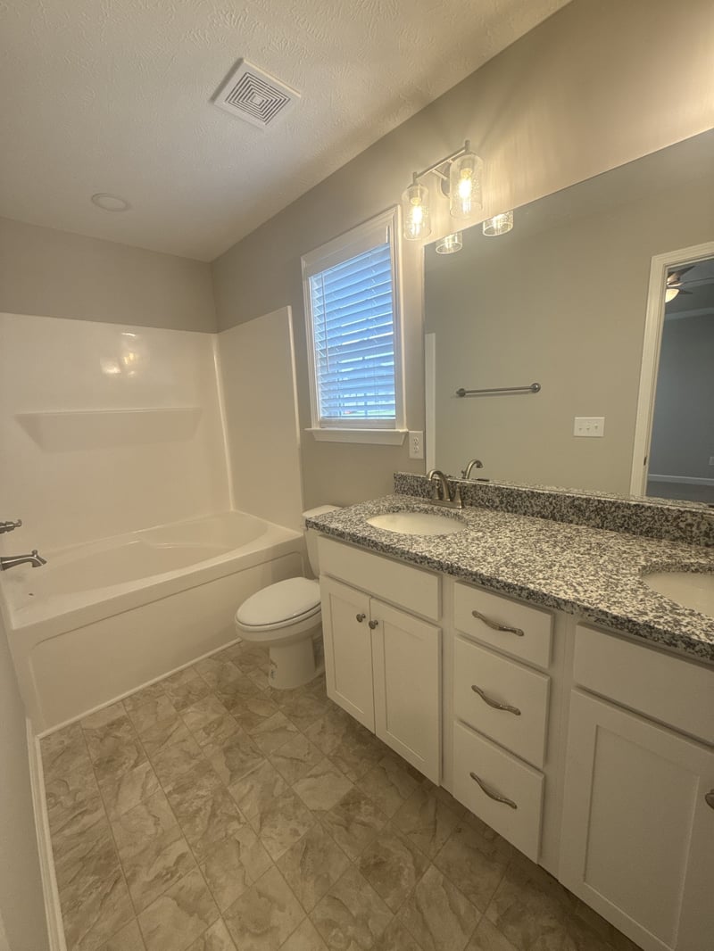 3358 Curie Cir, Christiana, TN 37037