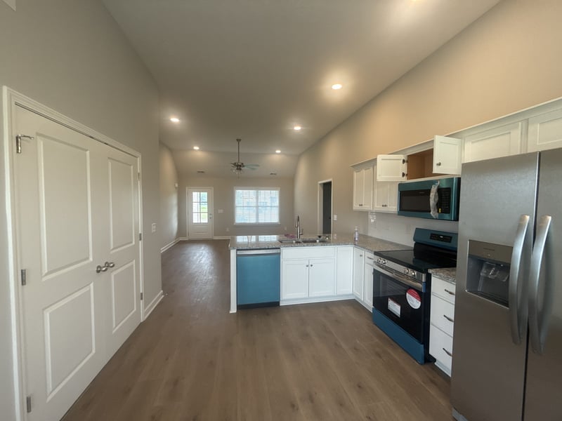 3358 Curie Cir, Christiana, TN 37037