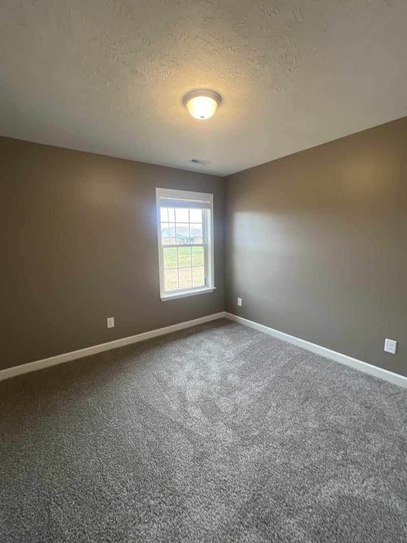 3358 Curie Cir, Christiana, TN 37037