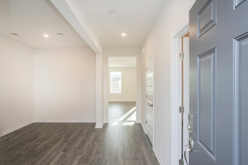 1018 Lionheart Dr, Hermitage, TN 37076