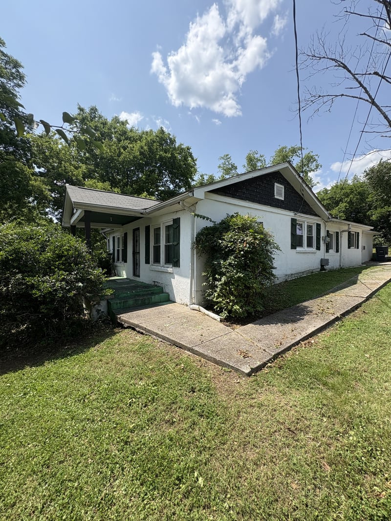 301 Moncrief Ave, Goodlettsville, TN 37072