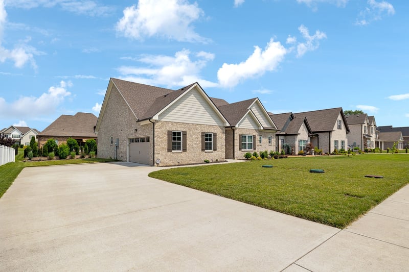 1116 Owen Layne Dr, Murfreesboro, TN 37129