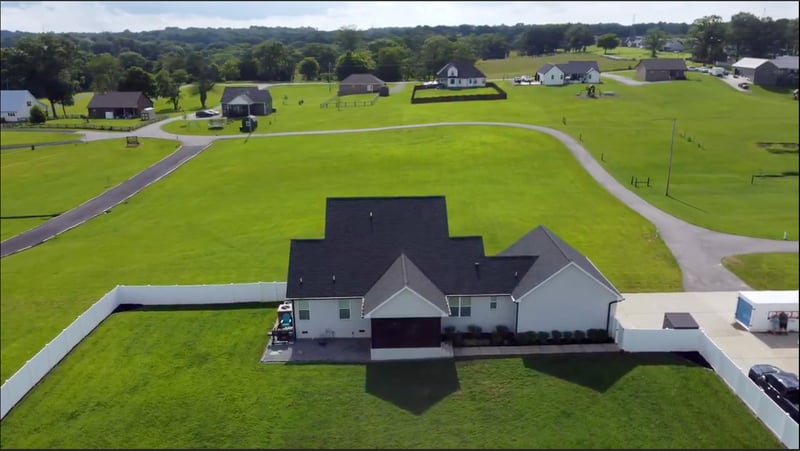 150 Bryson Ln, Castalian Springs, TN 37031