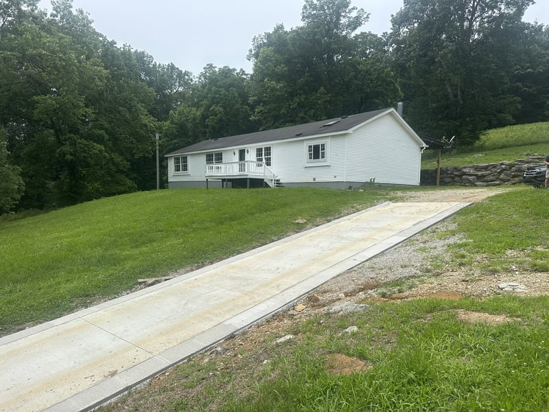 697 Club Springs Rd, Buffalo Valley, TN 38548