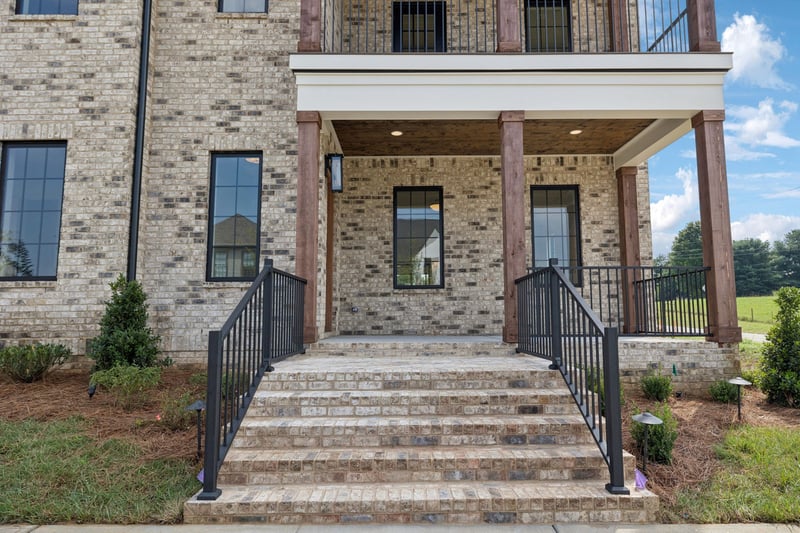 102 Cardiff Dr, Spring Hill, TN 37174