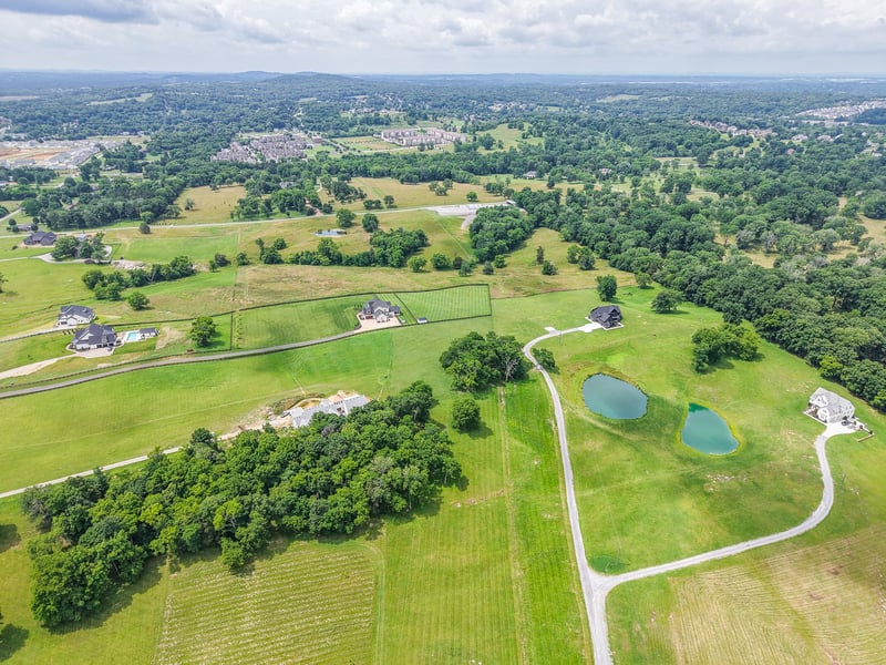 1294 Horn Springs, Lebanon, TN 37087