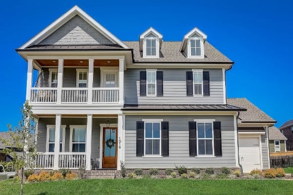 1016 Pine Creek Dr, Arrington, TN 37014