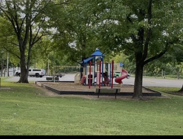 1341 Chapmansboro Rd, Chapmansboro, TN 37035