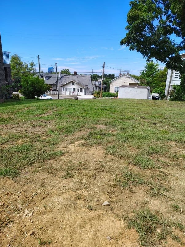 21 N Hill St, Nashville, TN 37210