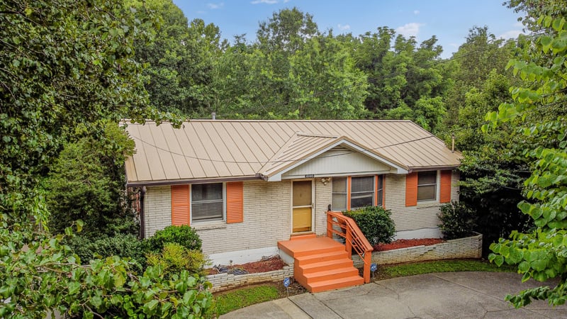 4946 Packard Dr, Nashville, TN 37211