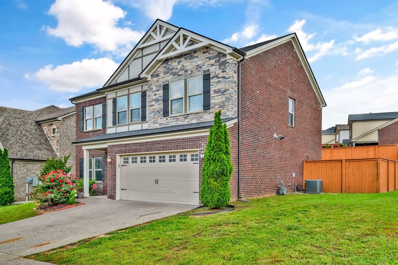 4284 Stone Hall Blvd, Hermitage, TN 37076