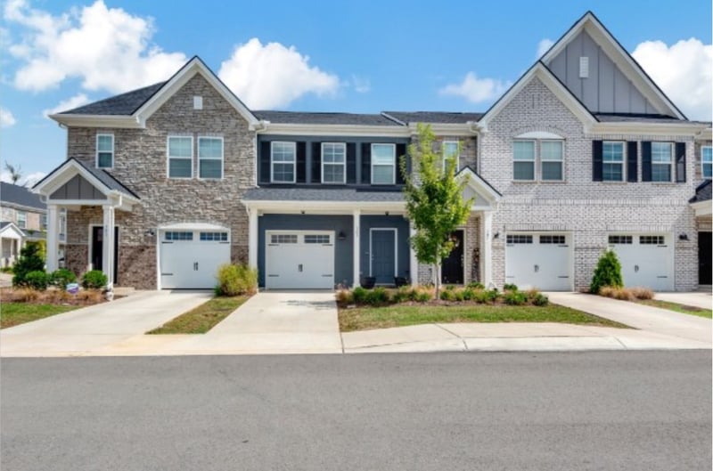 305 Victoria Dr, Lebanon, TN 37090