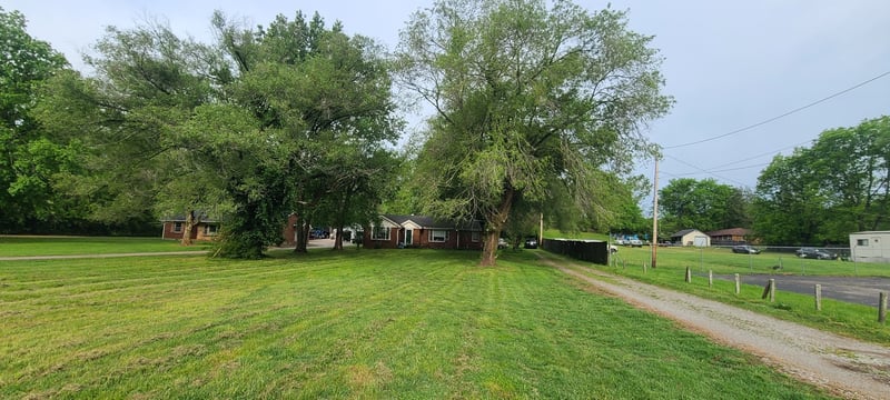 1088 Louisville Hwy, Goodlettsville, TN 37072