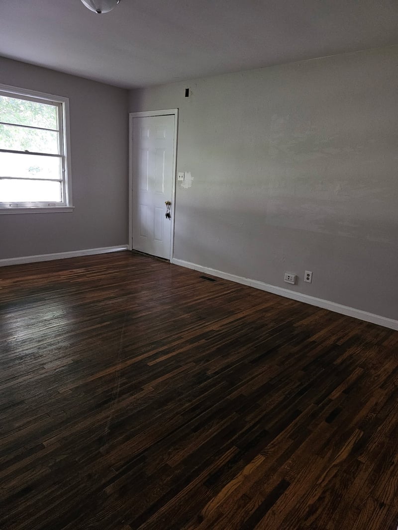 721 Kent Dr, Lebanon, TN 37087