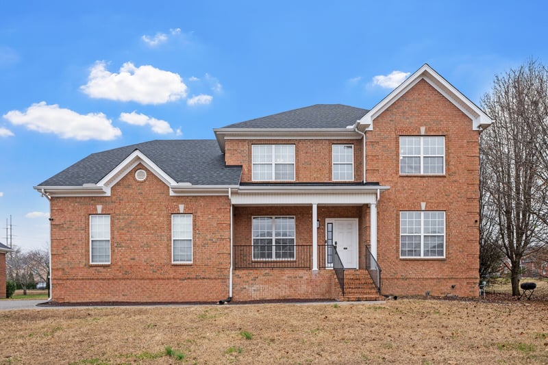 102 Clairmonte Ln, Hendersonville, TN 37075