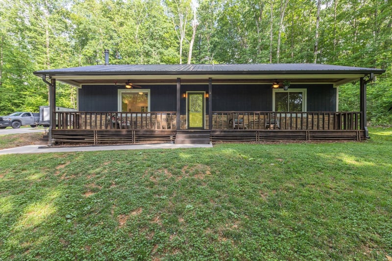 7872 Oscar Green Rd, Primm Springs, TN 38476