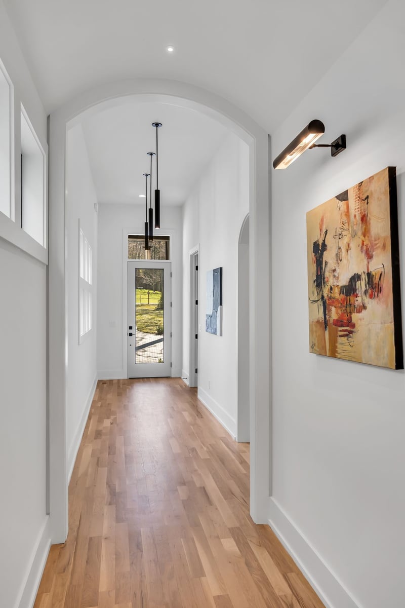 3806 Harding Pl, Nashville, TN 37215