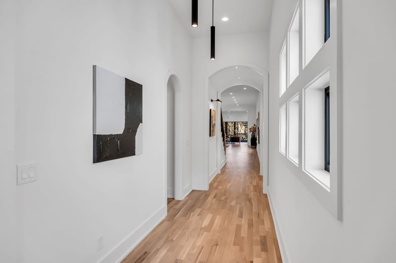 3806 Harding Pl, Nashville, TN 37215