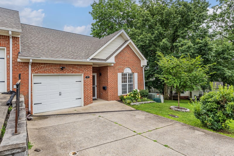 219 Wyndom Ct, Goodlettsville, TN 37072