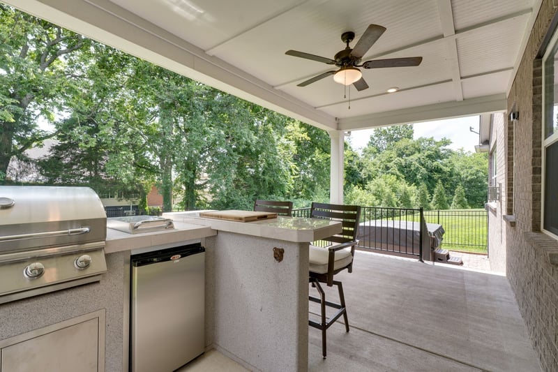 172 Picasso Cir, Hendersonville, TN 37075