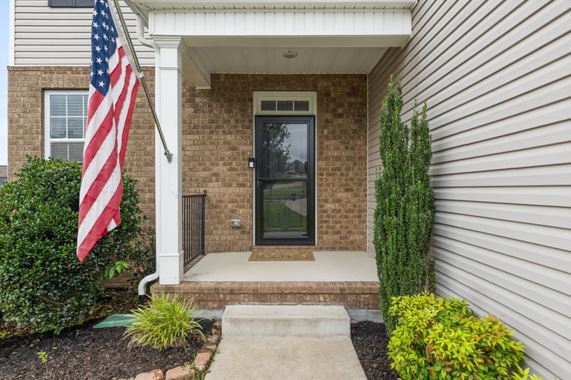 905 Aberdeen Ct, Columbia, TN 38401