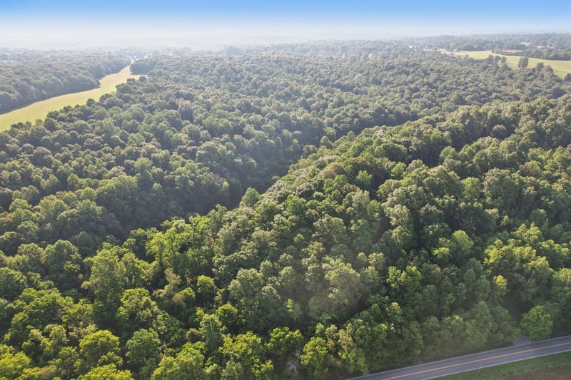 2326 Fairfield Rd, Westmoreland, TN 37186