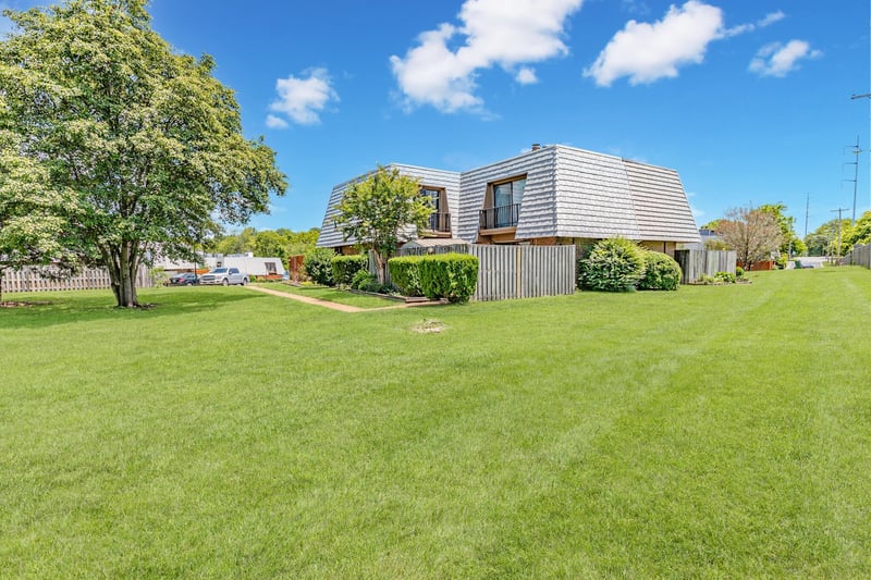 127 Cedarwood Ln, Madison, TN 37115