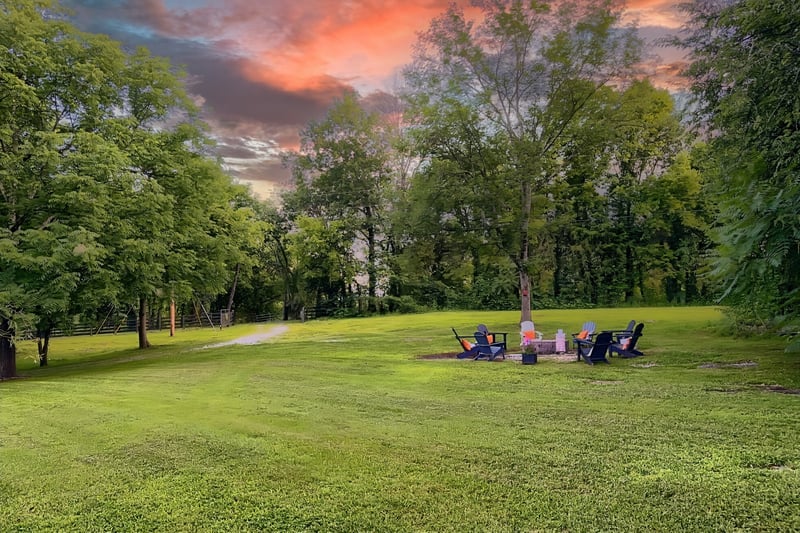 10523 E Lyon Rd, Readyville, TN 37149