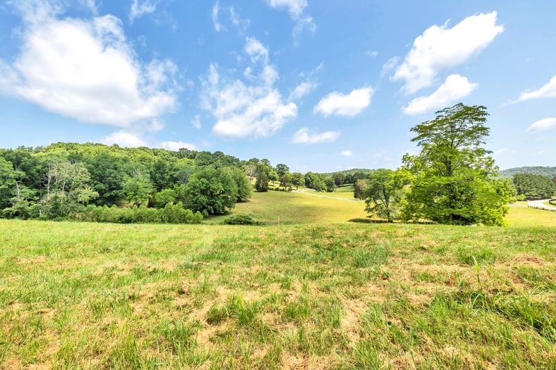 5185 Old Harding Rd, Franklin, TN 37064