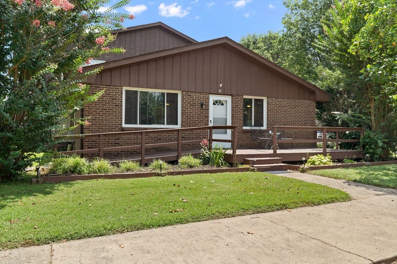 250 Donna Dr #4C, Hendersonville, TN 37075