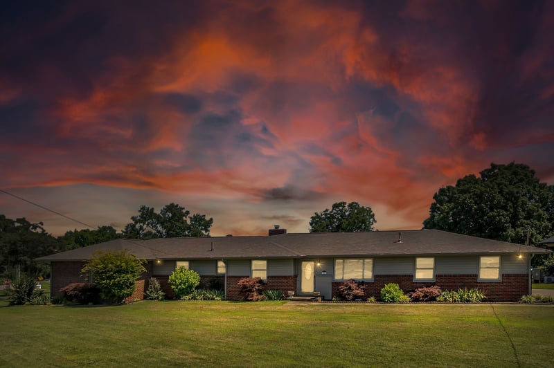 101 Cedarwood Dr, Hendersonville, TN 37075