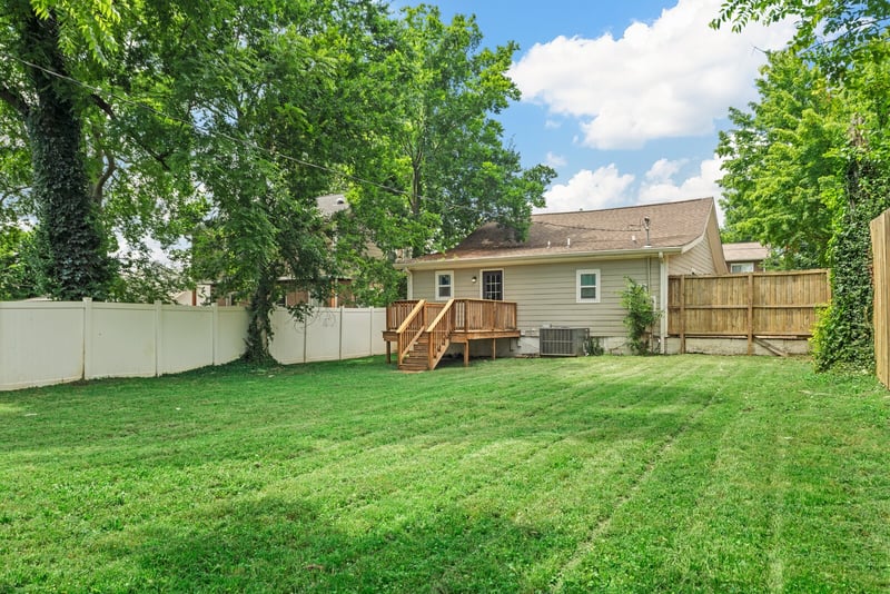 1815 Underwood St, Nashville, TN 37208